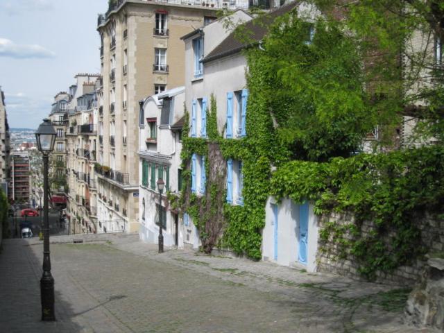 Quiet Apartment Hill Of Montmartre ปารีส ภายนอก รูปภาพ